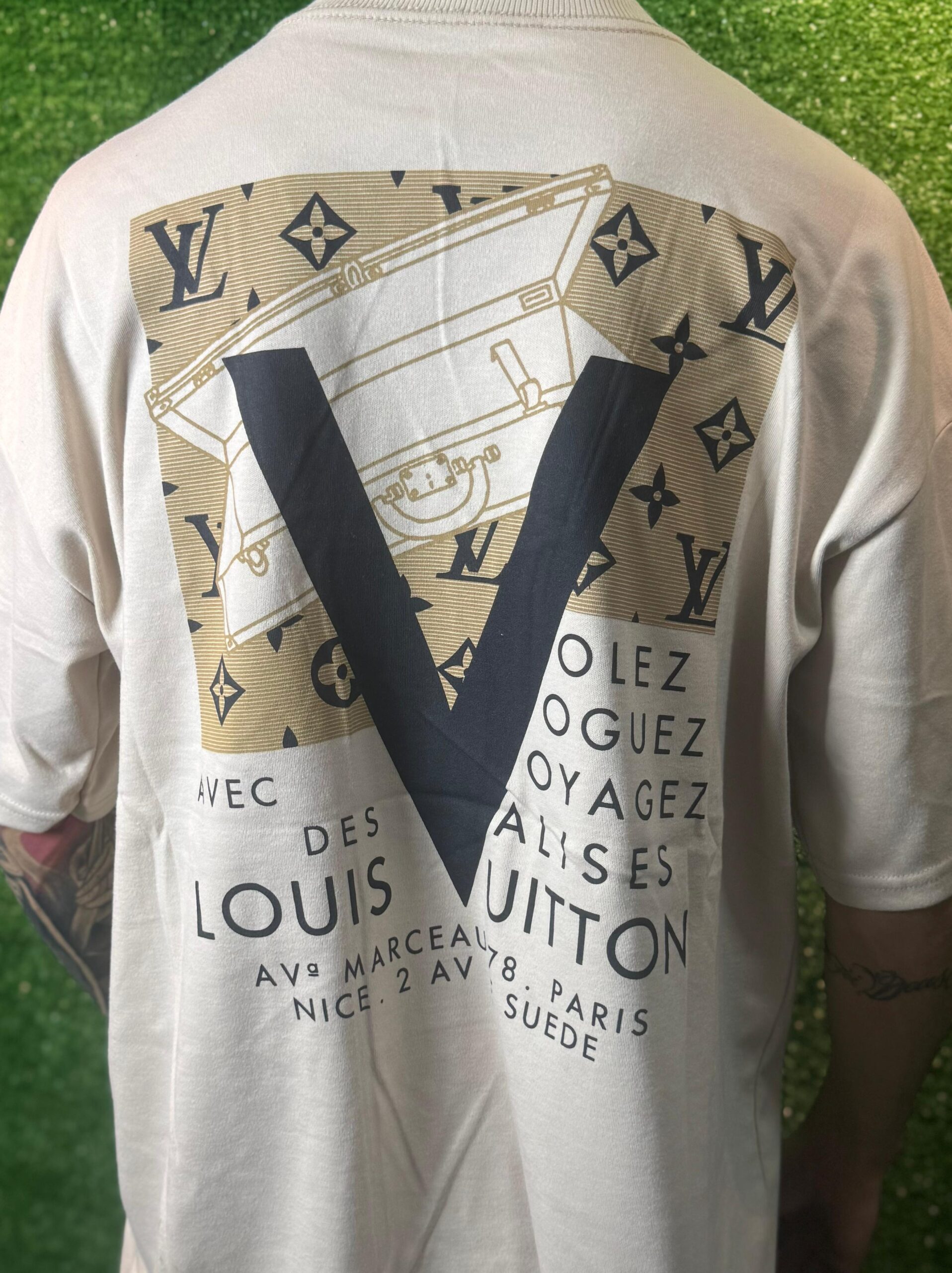 Camisa Oversized Importada - Imagem 11
