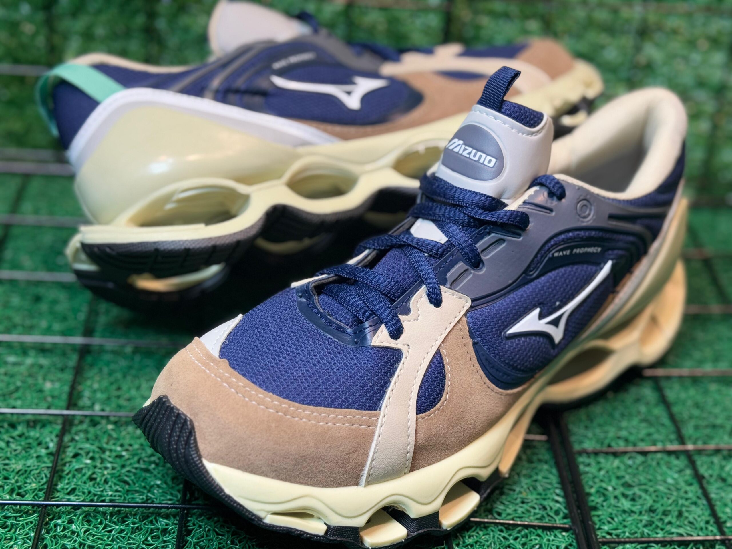 Tênis Mizuno Importado - Imagem 5